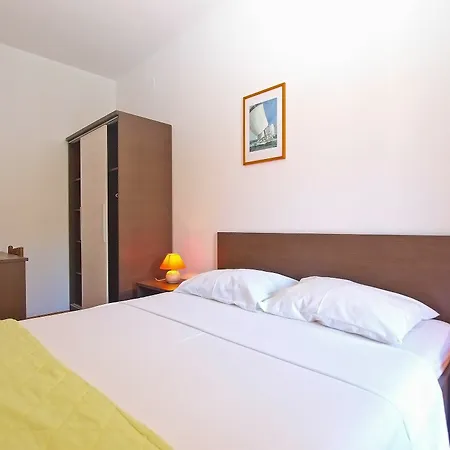 Guest house Ivica 1452