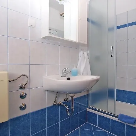 Ivica 1452 Guest house Fazana